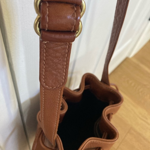 Vintage Leather Coach Bucket Bag - Picture 3 of 6
